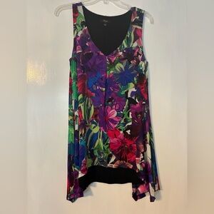 Cupio Multicolor Floral V-Neck Top